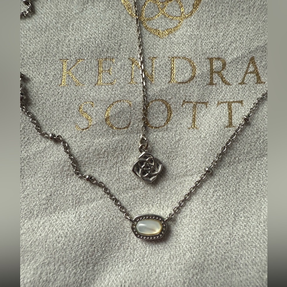 Kendra Scott Mini Elisa Silver Satellite Short Pendant Necklace